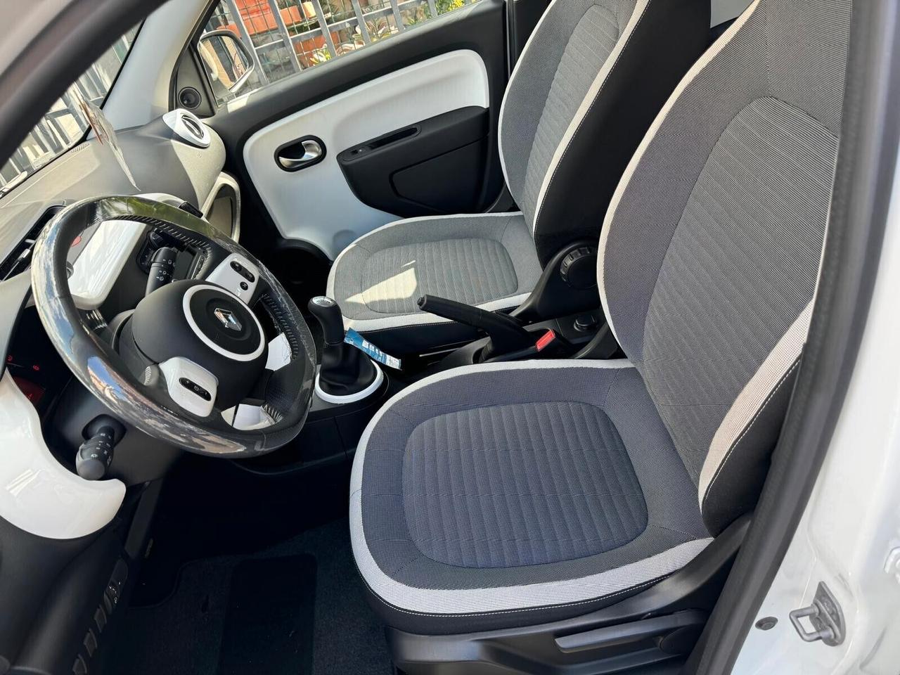 Renault Twingo SCe Zen LIMITED
