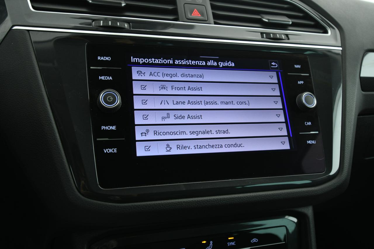 VOLKSWAGEN Tiguan 1.5 tsi Elegance 150cv dsg CAMERA+ACC+APP CONNECT