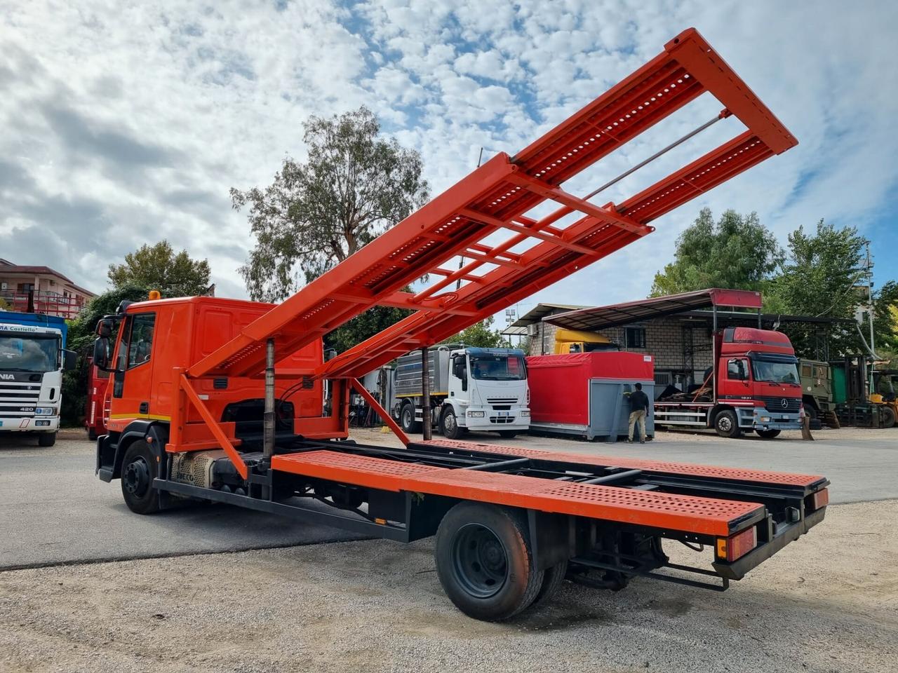 Iveco Eurocargo 160E32 bisarca Euro 6