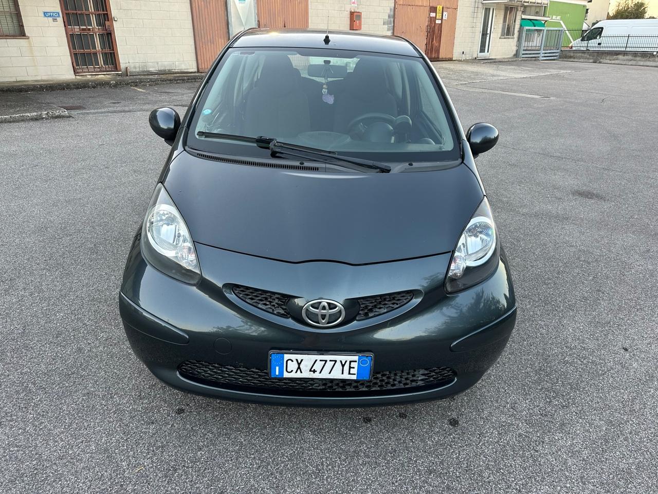 Toyota Aygo 1.0 12V VVT-i 3 porte