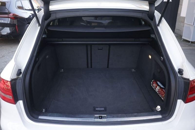 Audi A4 Audi A4 Avant 3.0 V6 tdi quattro s-tronic 176KW ANNO 2010