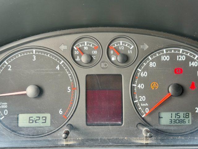 VOLKSWAGEN Multivan 2.5 TDI/174CV Comfortline 7 POSTI