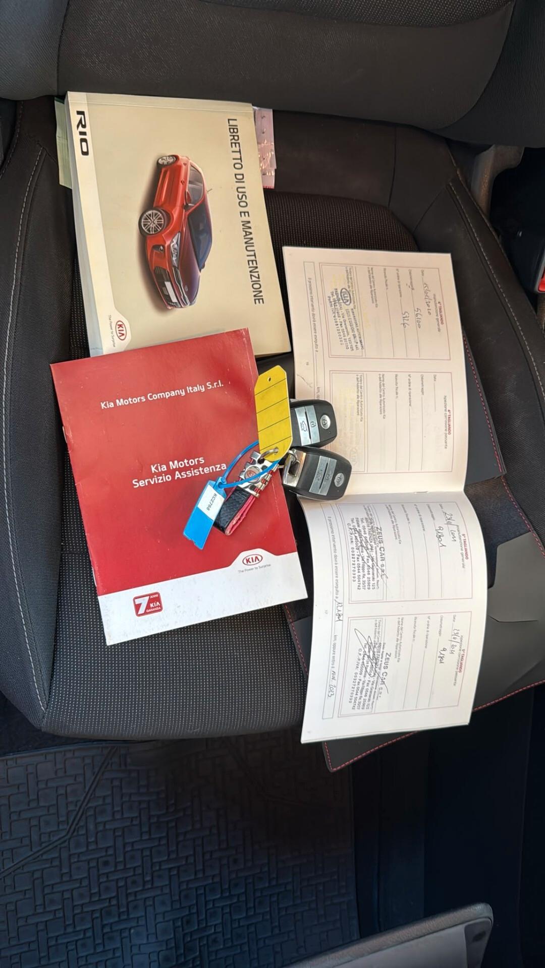 Kia Rio 1.4 CRDi 90CV 5 porte Cool