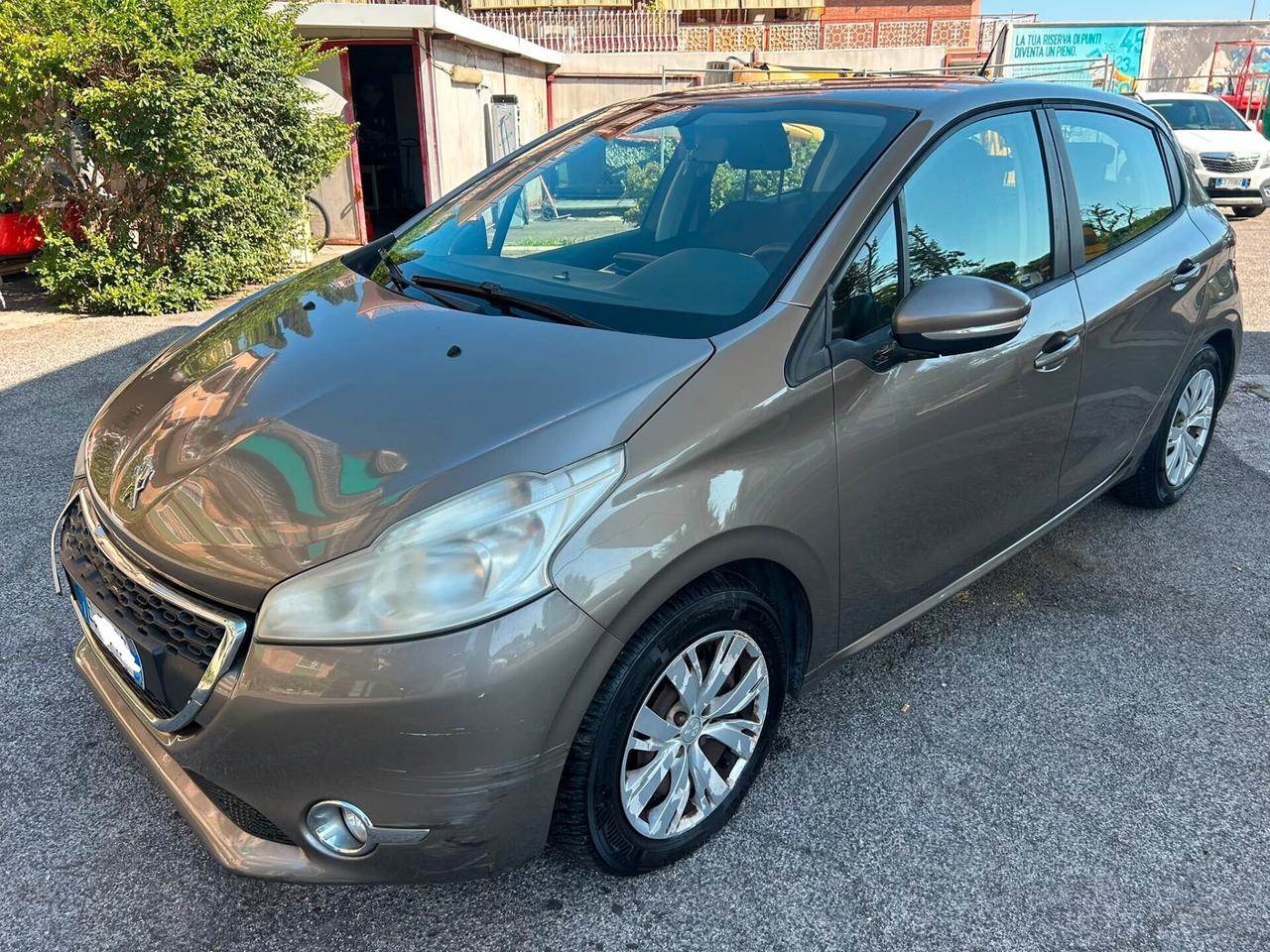Peugeot 208 1.0 Active offerta del mese