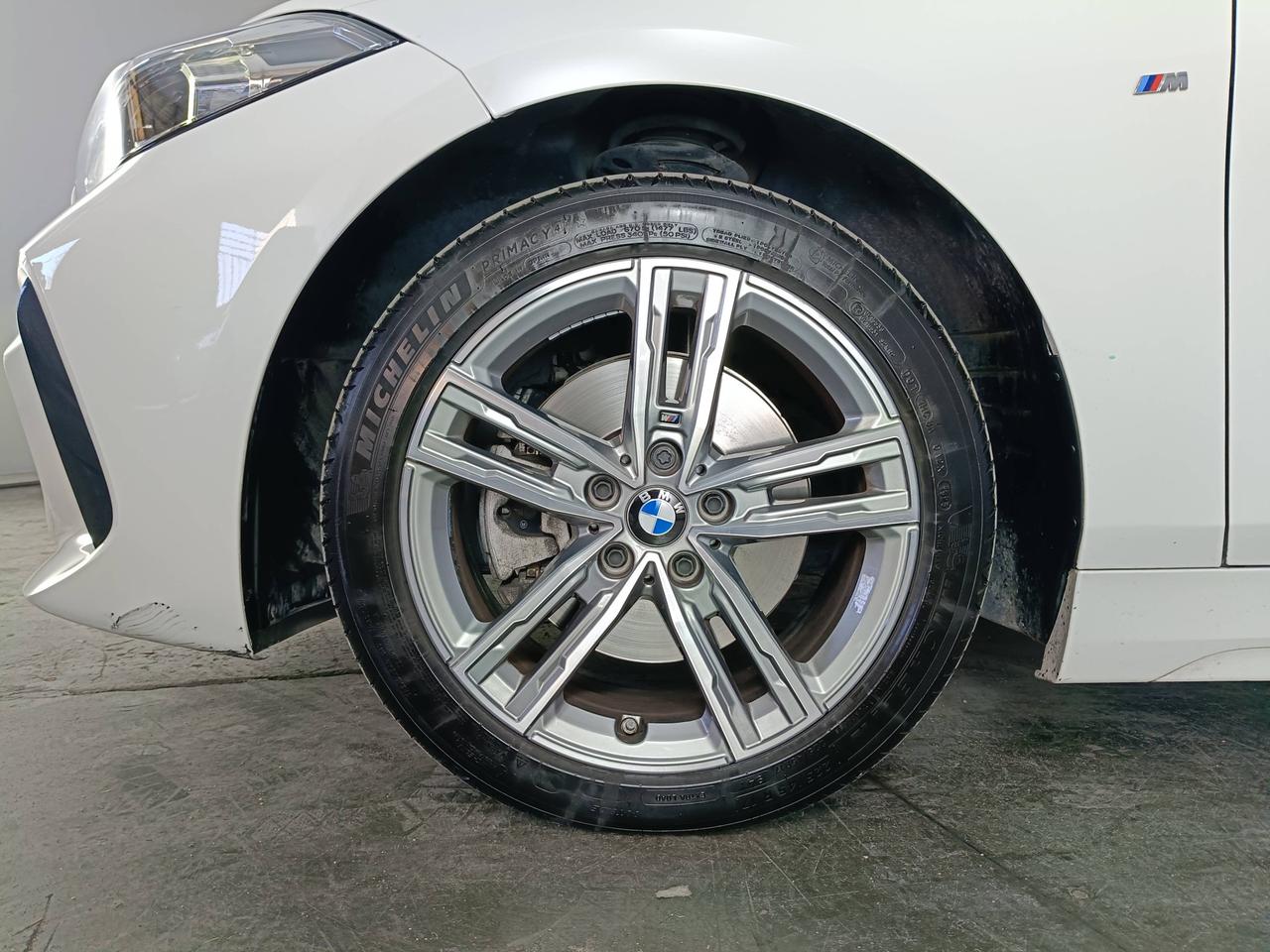 BMW Serie 1 F40 - 116d Msport auto