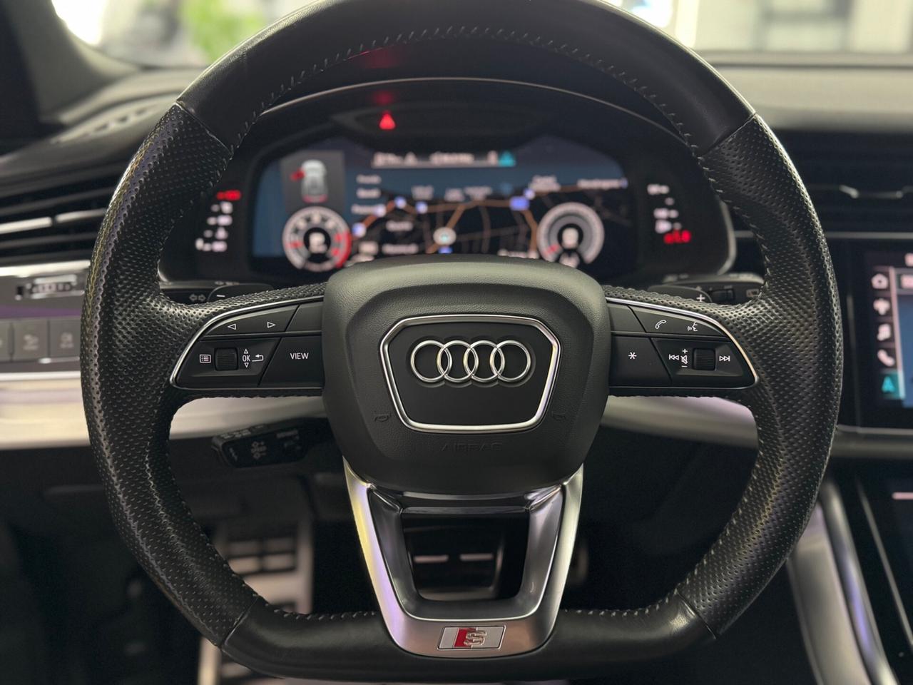 Audi Q8 3.0 TDI 286CV quattro tiptronic S-Line