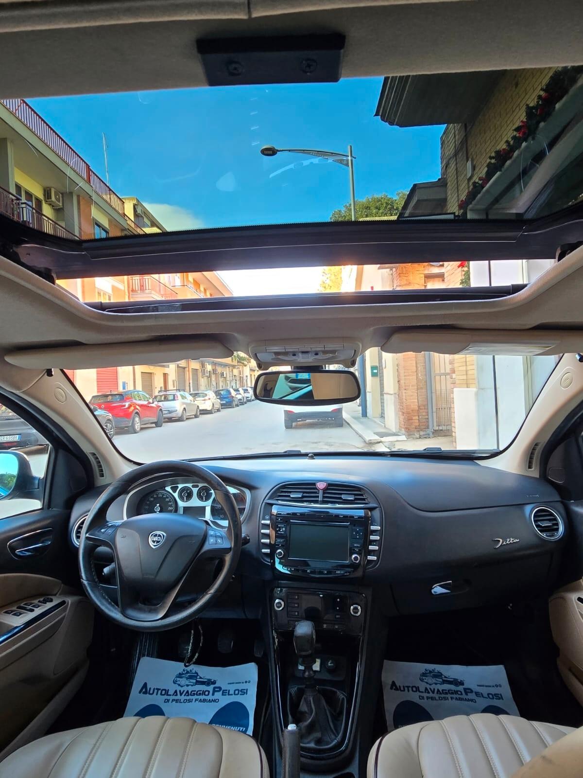 Lancia Delta 1.6 Multijet Platino