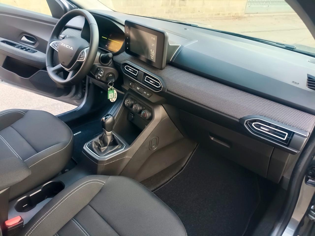 Dacia Jogger Hybrid 7 posti Expression