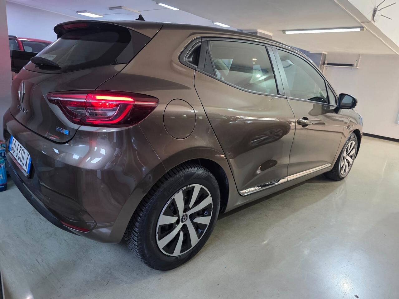 Renault Clio 1.6 Full Hybrid E-Tech 140cv 2021