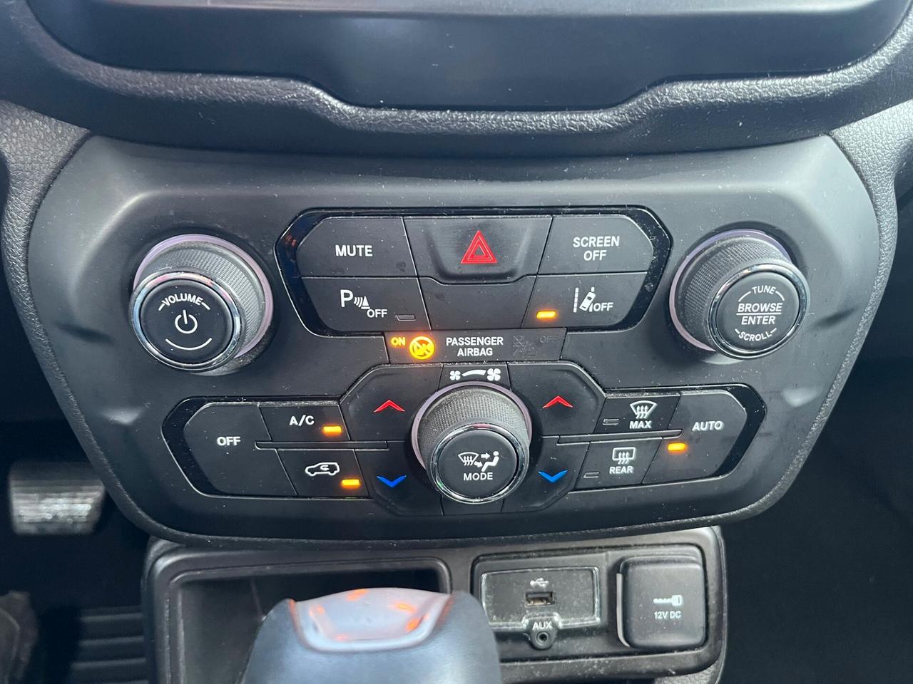 Renegade 1.6 Mjt 130 CV NIGHT EAGLE DDCT