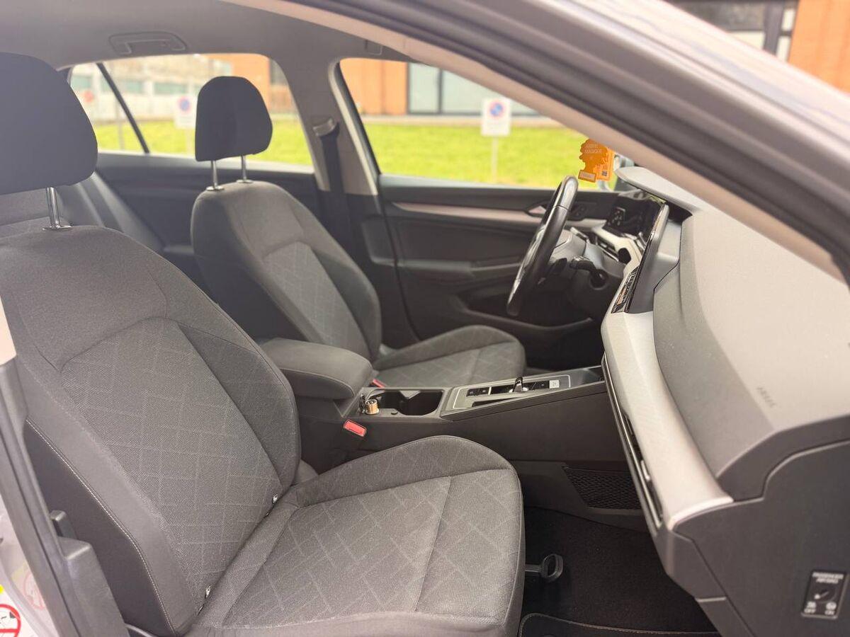 Volkswagen Golf 2.0 tdi Life 115cv dsg