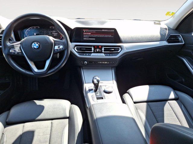 BMW 318 d 48V Touring Business Advantage