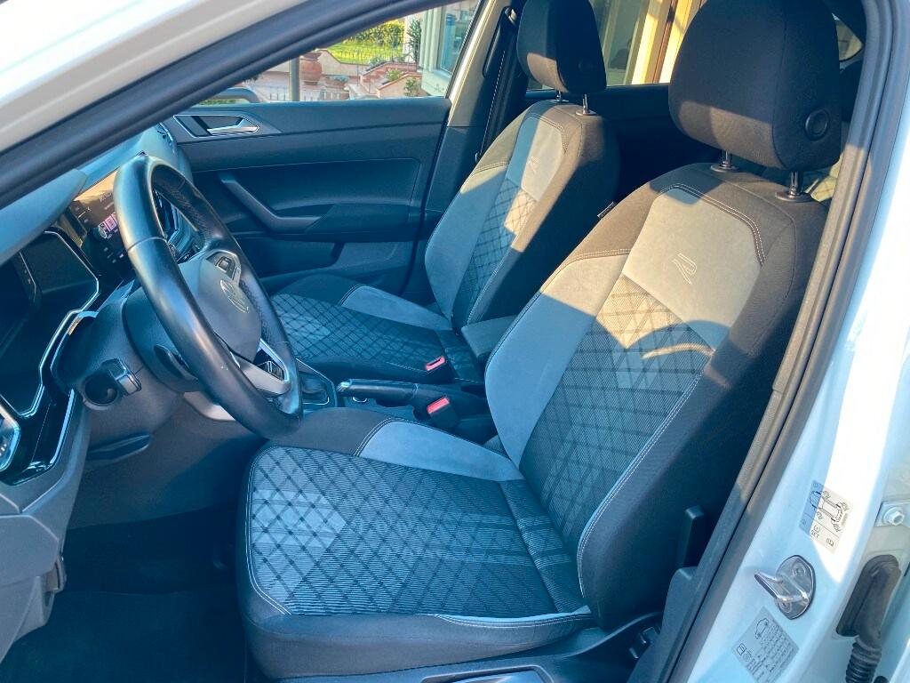 VOLKSWAGEN Taigo Taigo 1.0 TSI 110 CV DSG R-Line