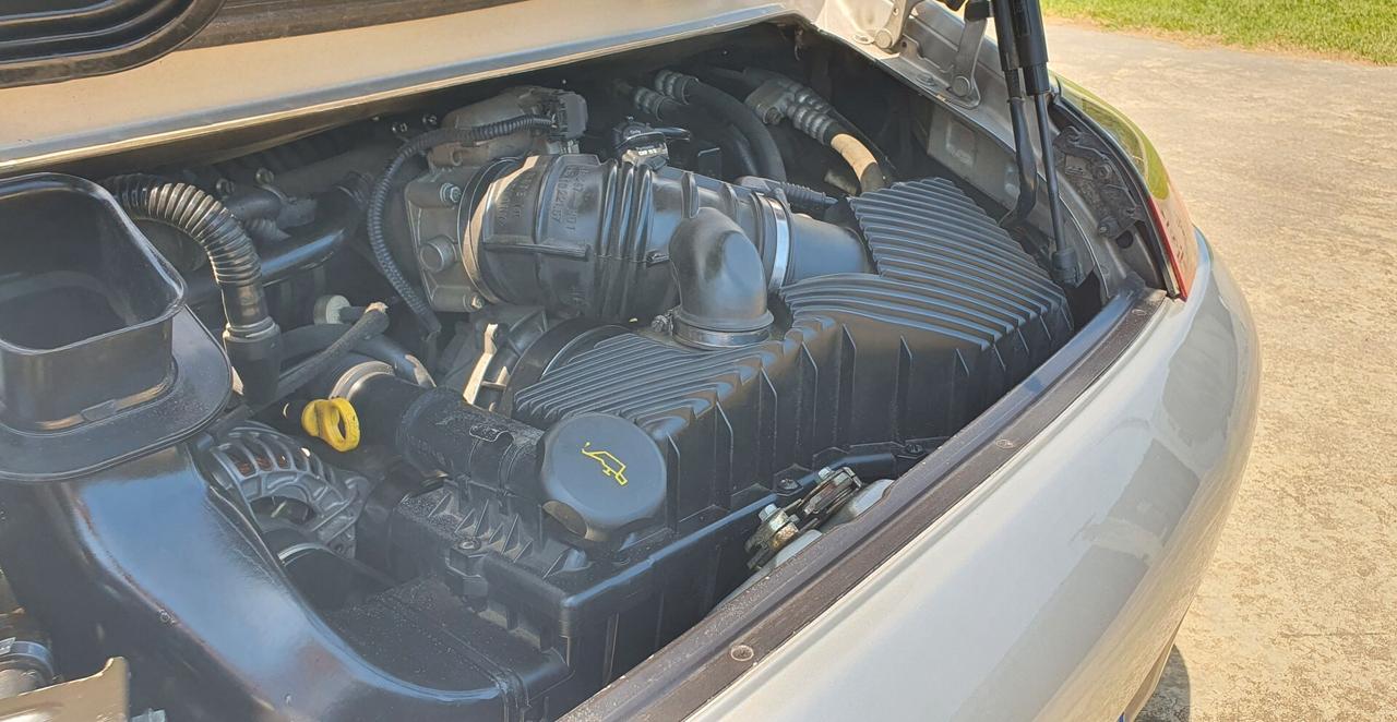 Porsche 911 CARRERA Cabriolet (MANUALE)