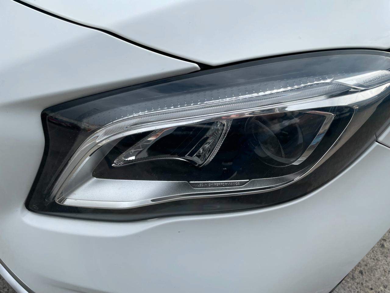 Mercedes-benz GLA 200 d Automatic 4Matic Sport