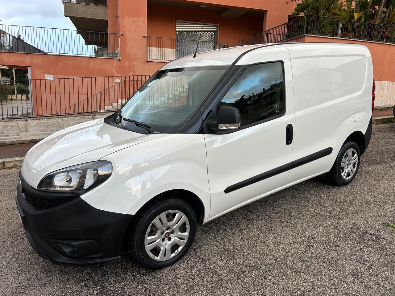 Fiat Doblo Doblò 1.6 MJT cargo Lounge unico