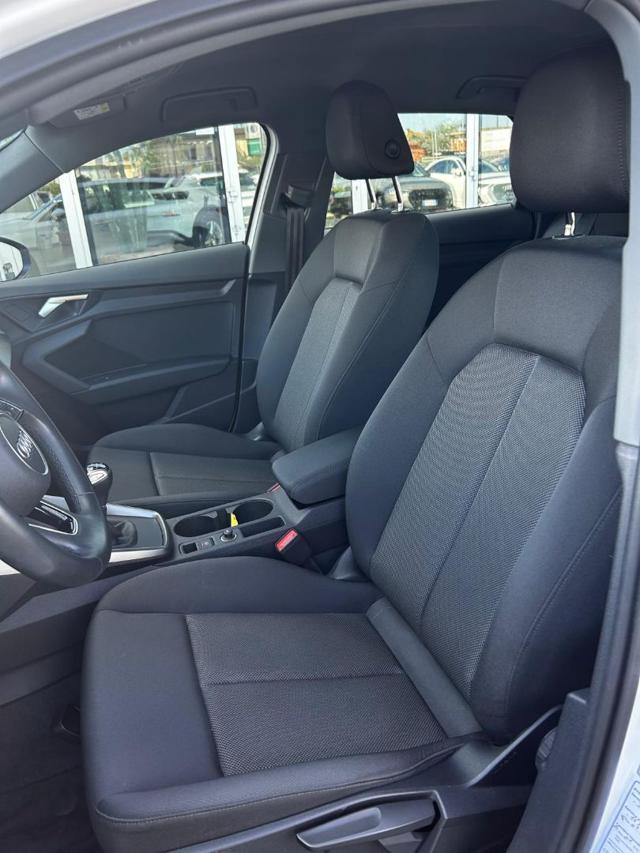 AUDI A3 SPB 30 TFSI Business NEO PATENTATO