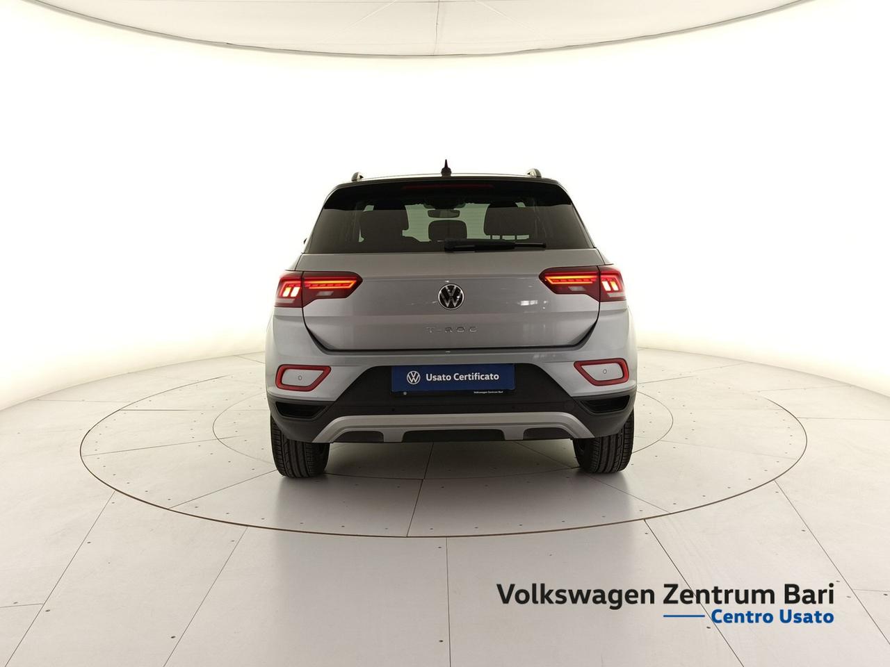 Volkswagen T-Roc 1.0 tsi sport