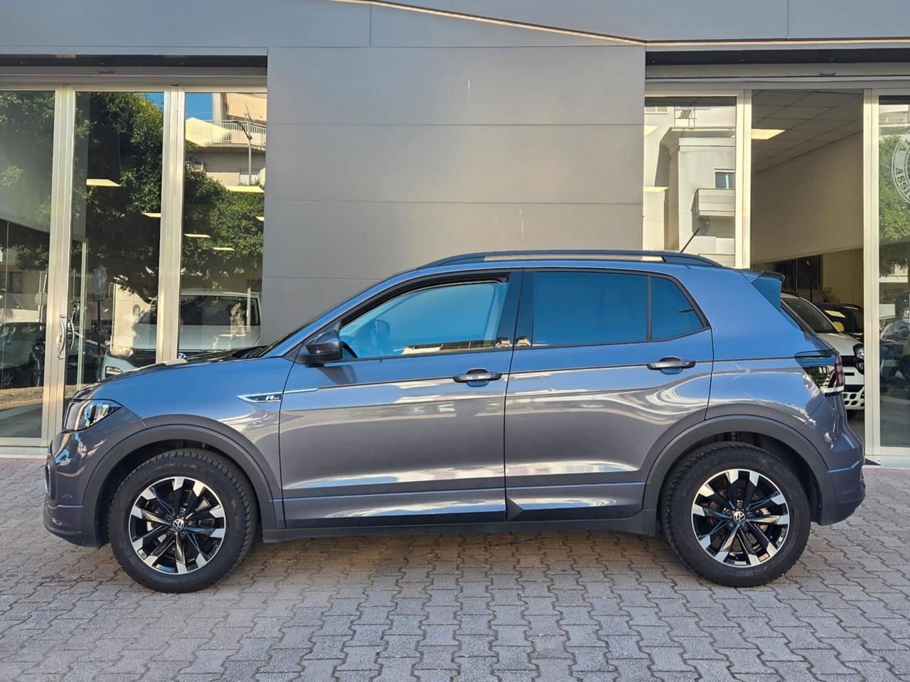 Volkswagen T-Cross 1.0 TSI 110 CV Sport