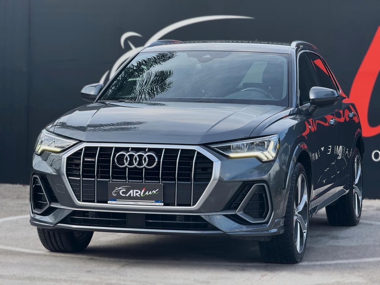 Audi Q3 40 TDI S line S tronic 200CV Quattro CAM