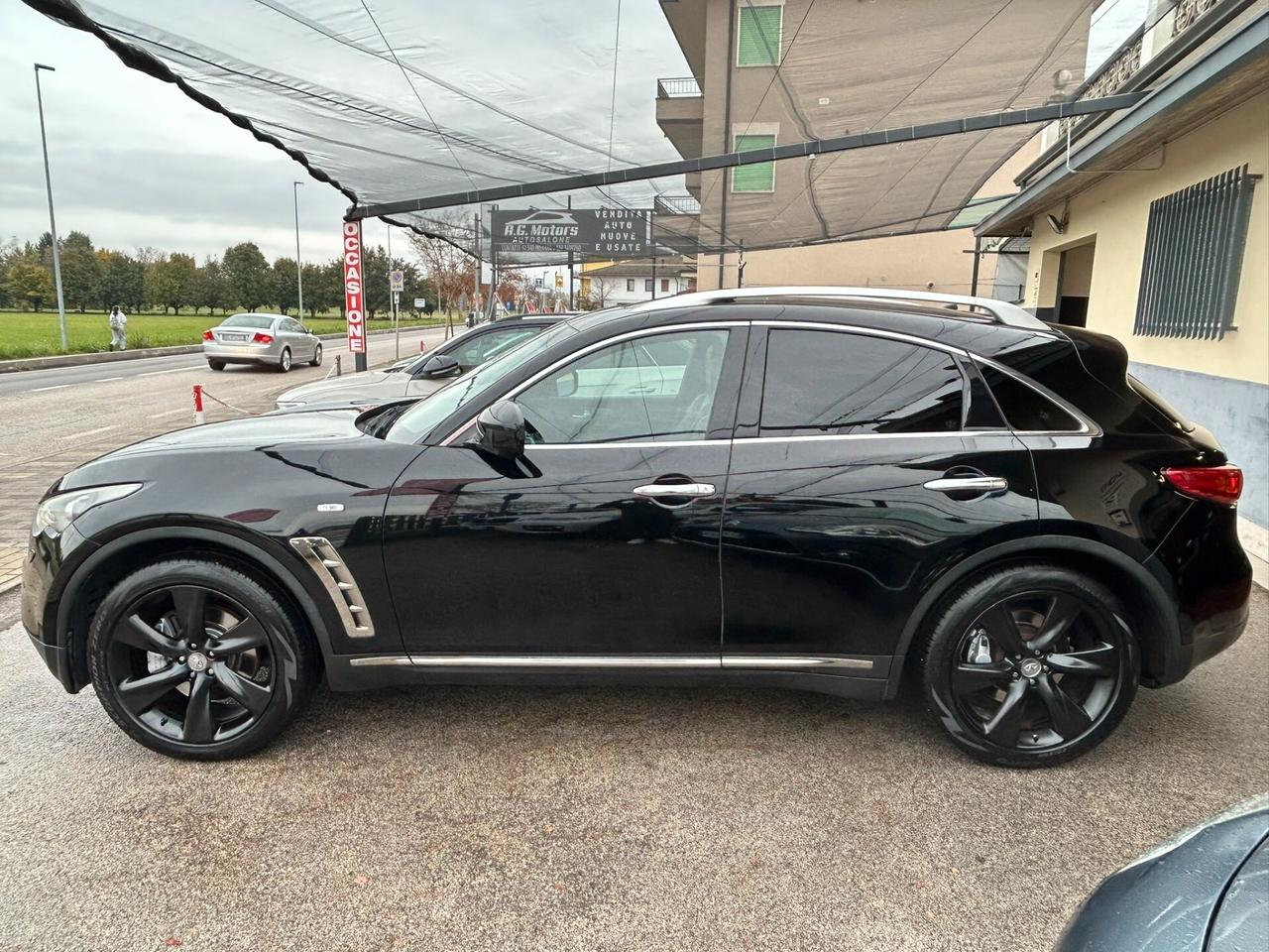 INFINITI FX 3.0DS V6 238CV AWD auto Premium - EXPORT