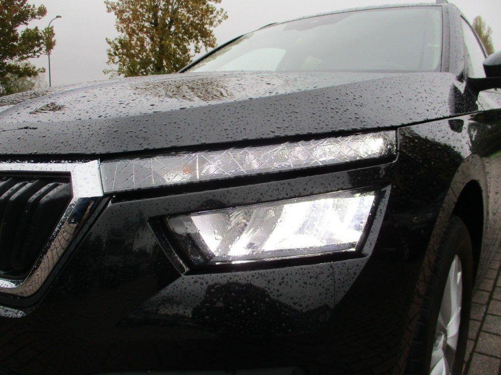 Skoda Kamiq 1.0 TSI Ambition ACC/CarPlay/OK NEOPAT.