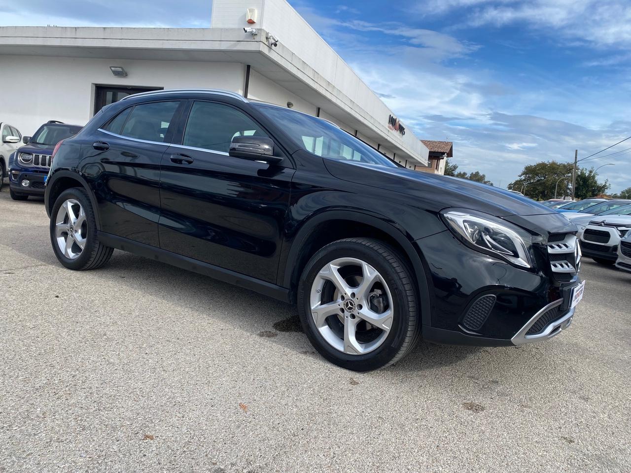 Mercedes-benz GLA 200 d Automatic 4Matic Sport 136CV