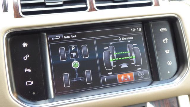 LAND ROVER Range Rover 3.0 TDV6 Vogue