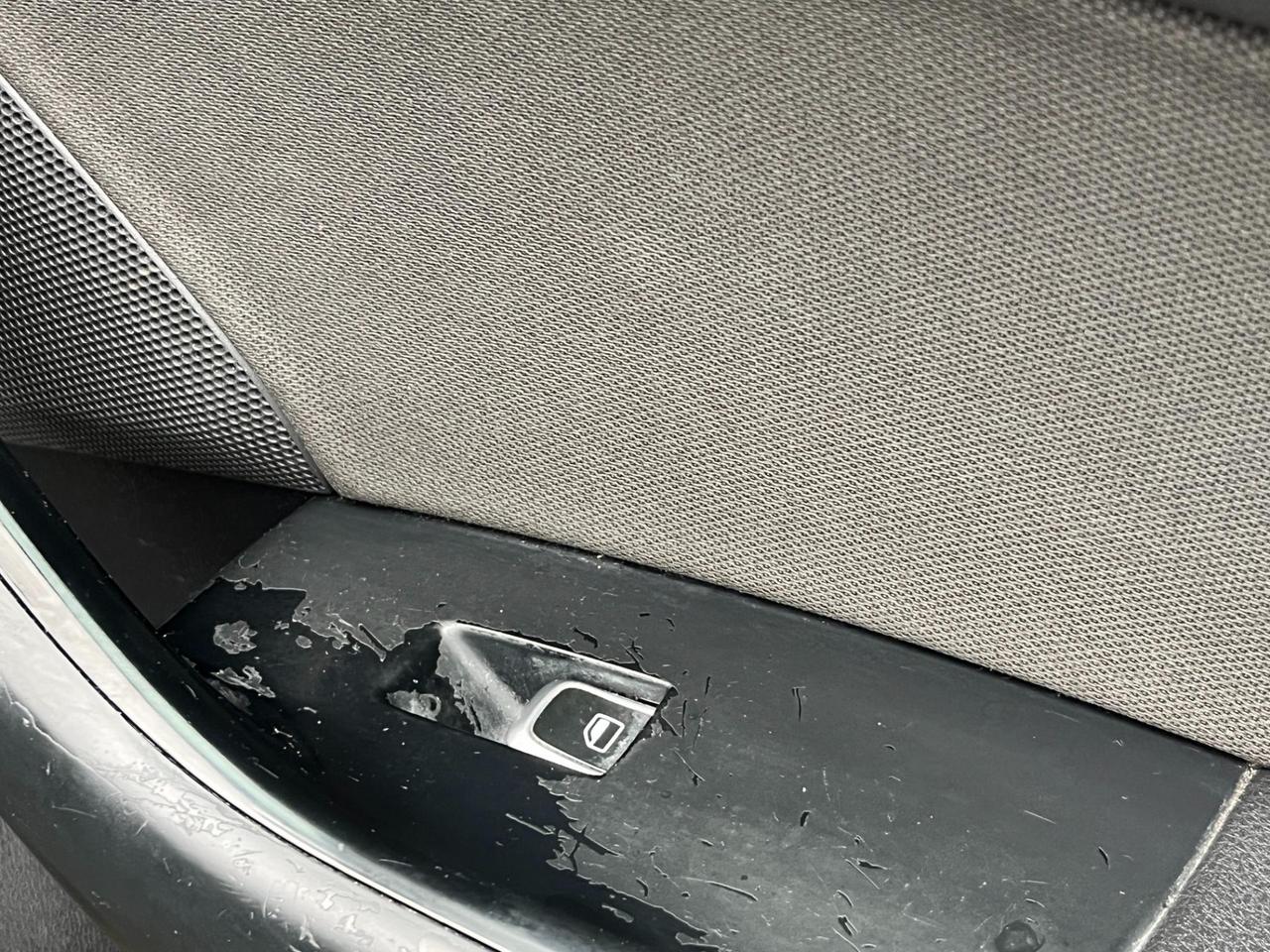 Audi Q3 2.0 TDI 140 CV quattro S tronic S Line Edition