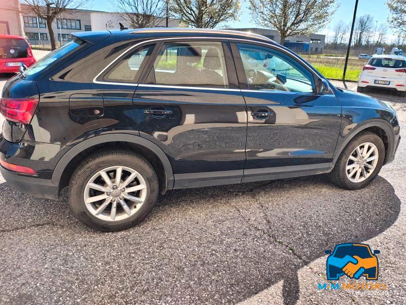 Audi Q3 2.0 tdi Business 120cv