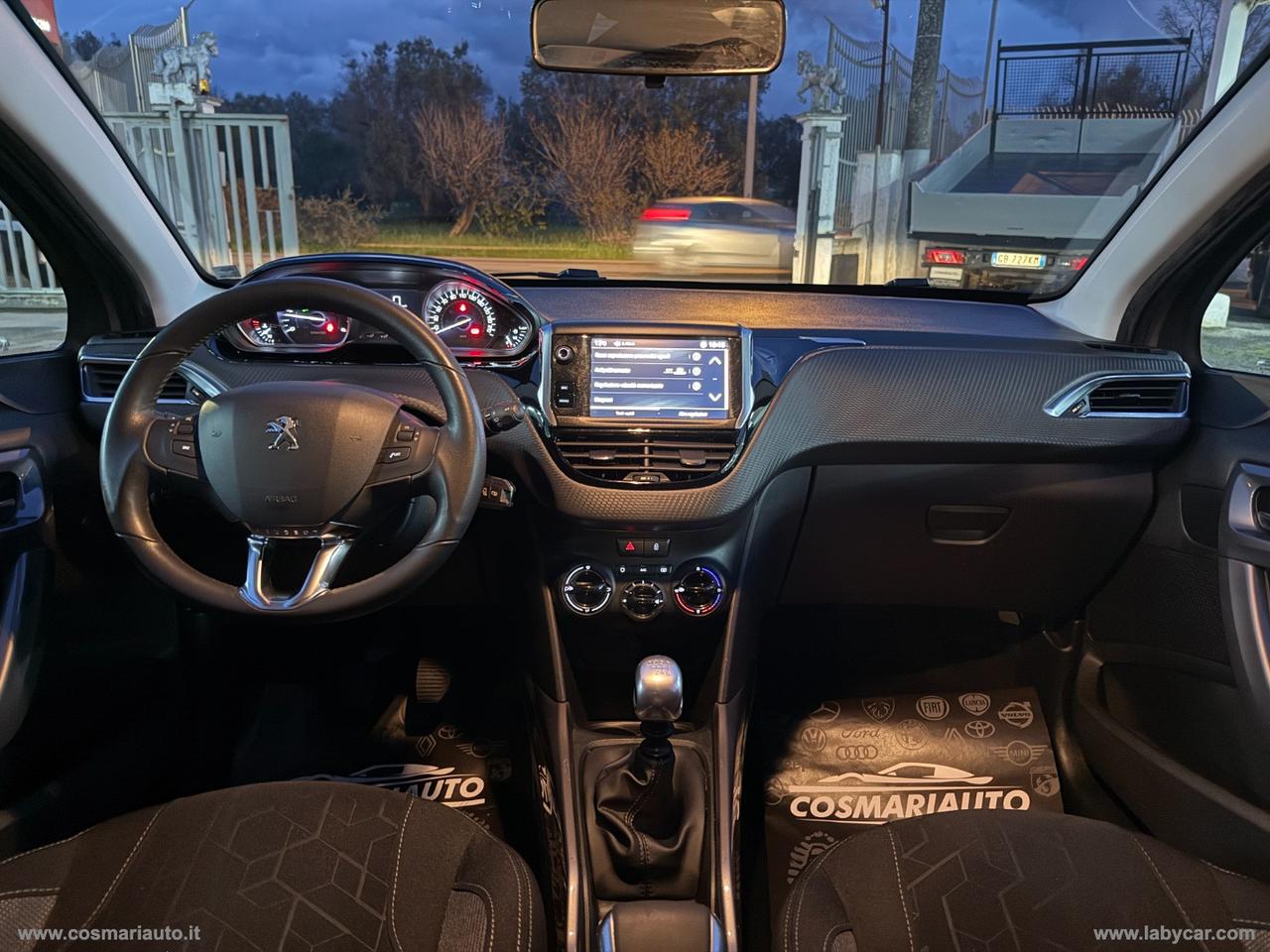 PEUGEOT 2008 BlueHDi 100 S&S Allure