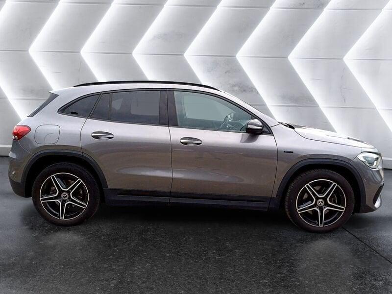 Mercedes-Benz GLA 250 e phev (eq-power) Premium auto