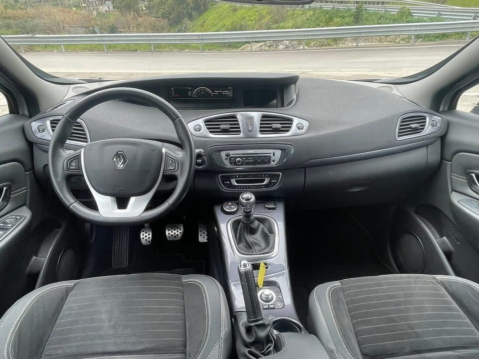 Renault Scenic Scénic XMod Cross 1.5 dCi 110CV