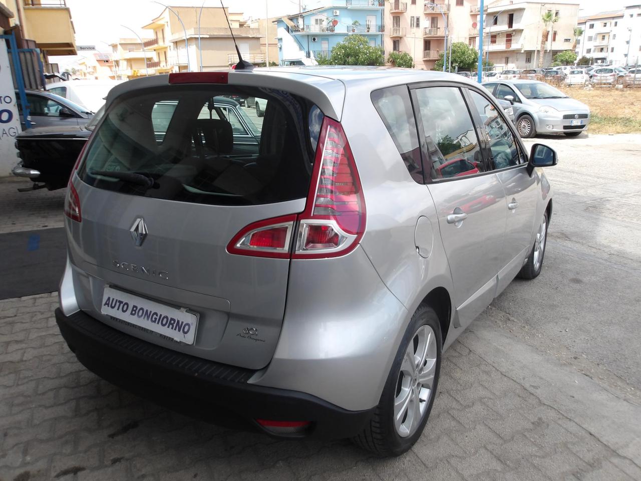 RENAULT SCENIC X-Mod 1.5 dCi 110CV Luxe