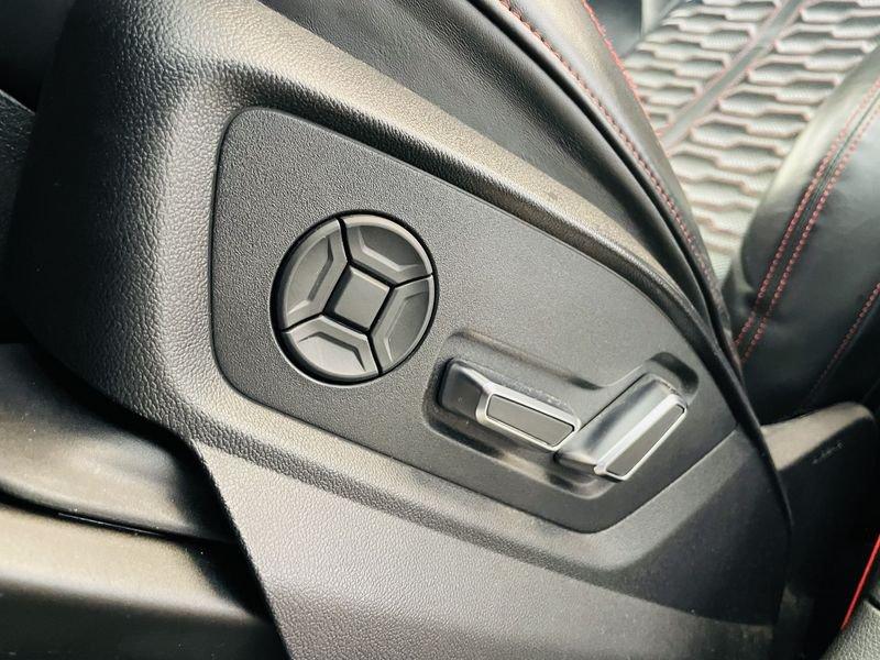 Audi Q8 RS TFSI V8 quattro tiptronic