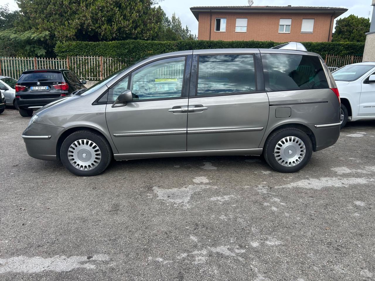 Lancia Phedra 2.2 JTD 7 Posti