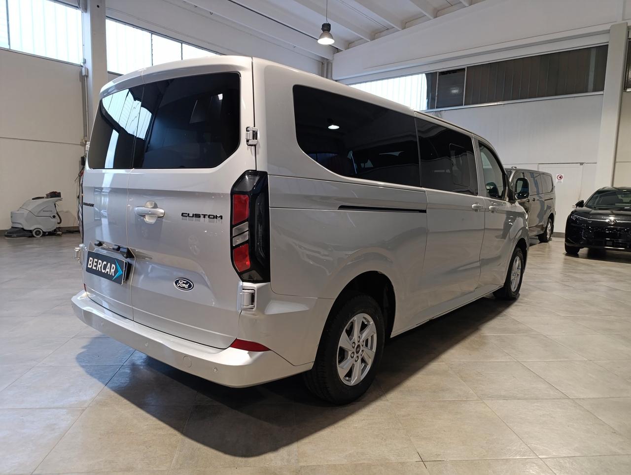FORD Transit Custom V710 320 2.0 ecoblue 150cv combi M1 Titanium L2H1