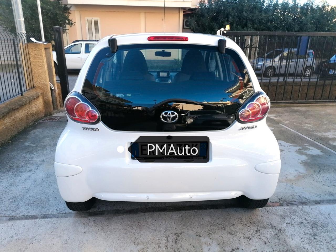 Toyota Aygo 1.0 12V VVT-i 5 porte Now Connect