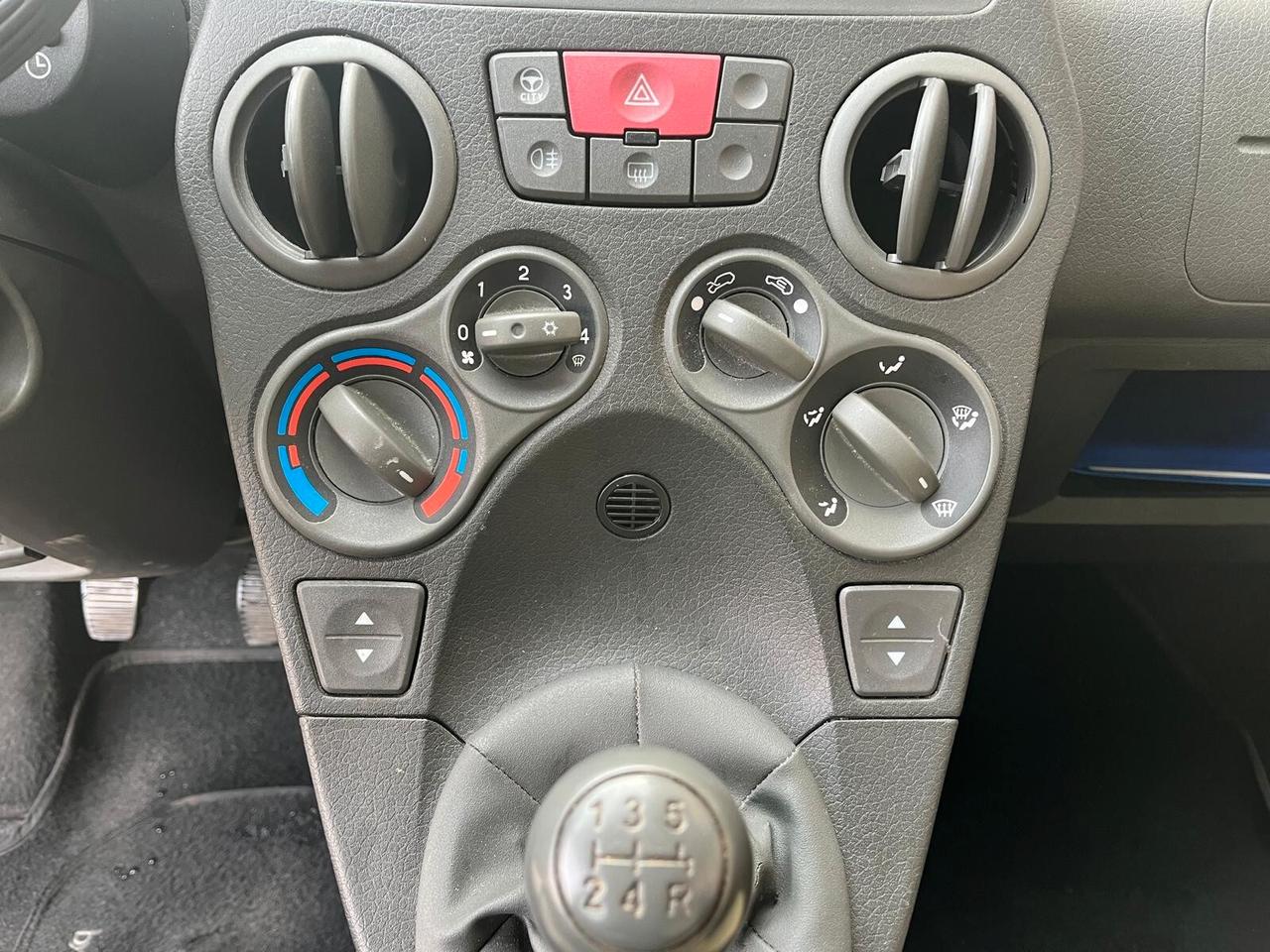 Fiat Panda Panda 1.2 MyLife 69cv-DISTRIBUZIONE FATTA