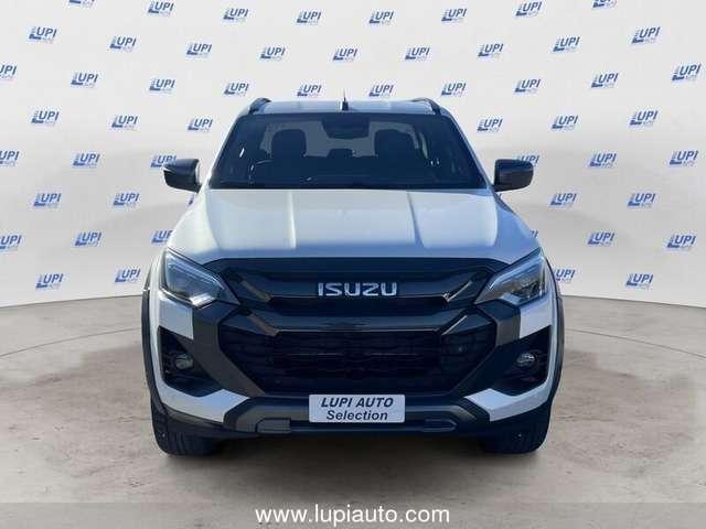 Isuzu D-Max 1.9 aut. Crew Nitro Sport Cab