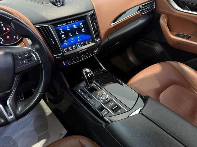 Maserati Levante V6 Diesel 275 CV AWD Granlusso