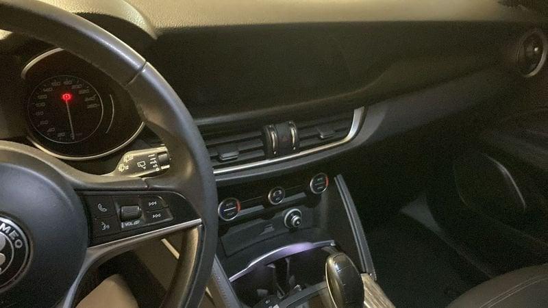 Alfa Romeo Stelvio Stelvio 2.2 Turbodiesel 210 CV AT8 Q4 Executive