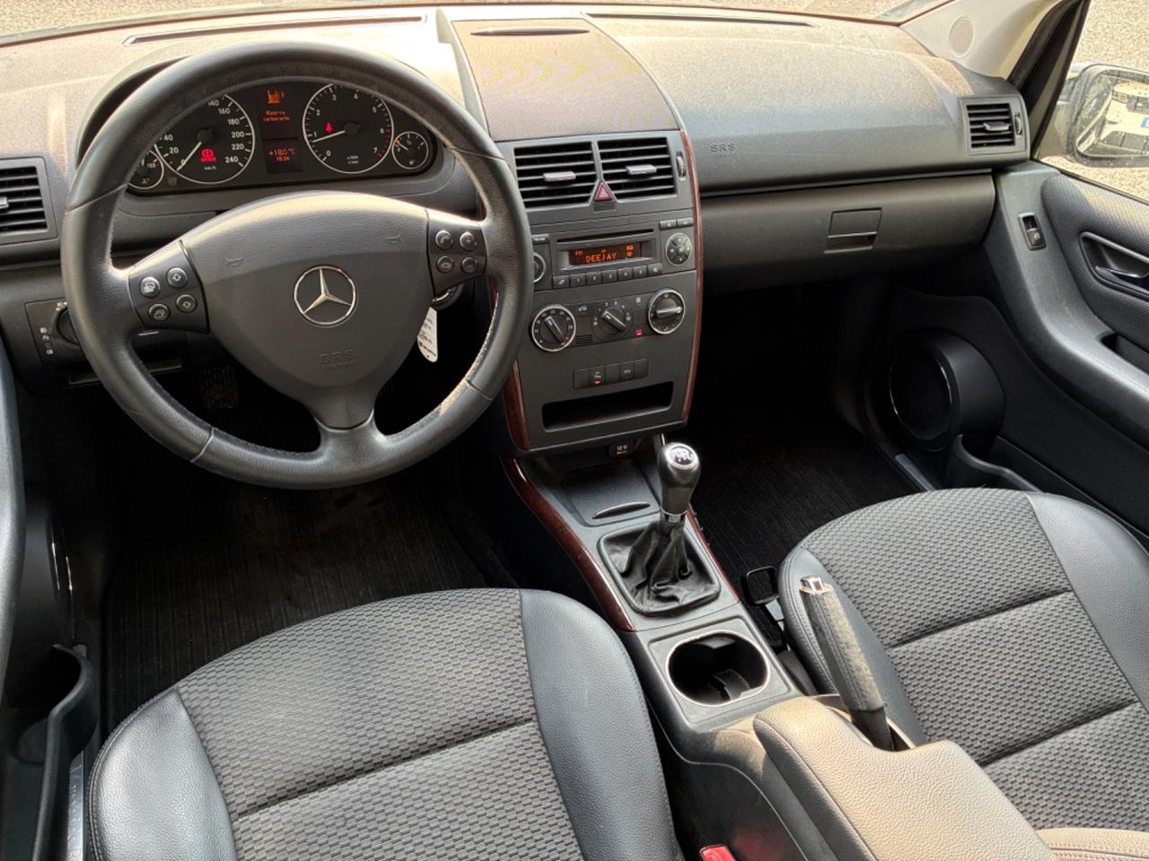 Mercedes-benz A 160 BlueEFFICIENCY Special Edition