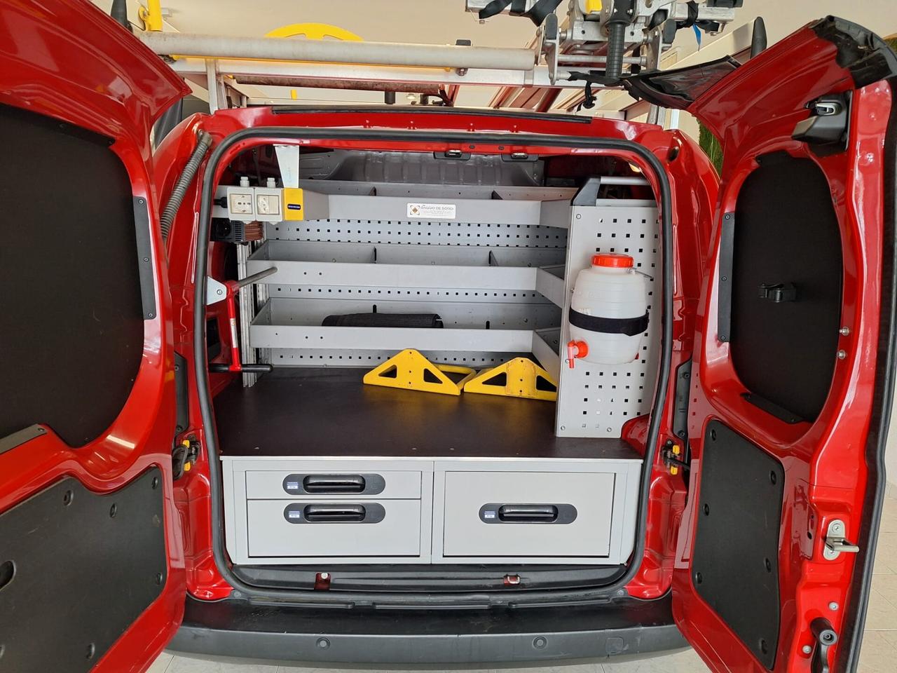 Fiat Fiorino 1.3MJT 95CV -OFFICINA-INVERTER 220V