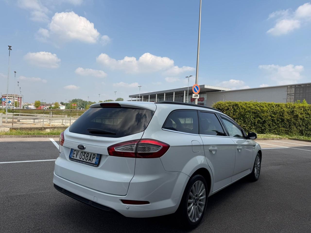 Ford Mondeo 2.0 TDCi 140 CV Station Wagon Nav Edition