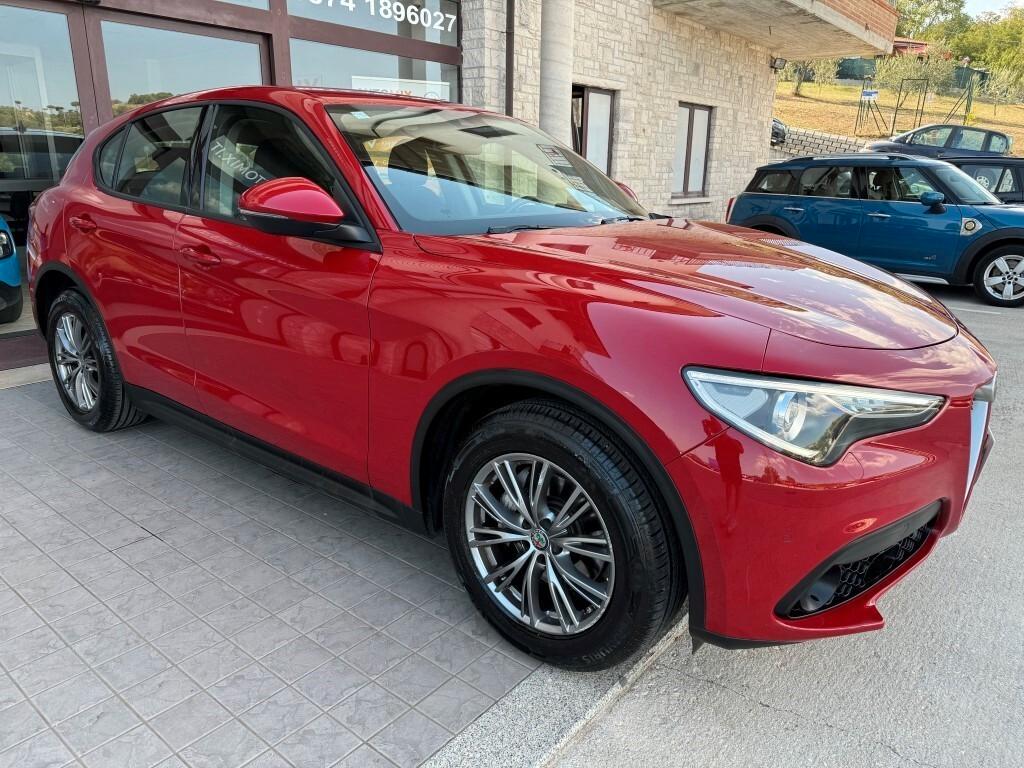 Alfa Romeo Stelvio 2.2 T Business Rwd 190cv Auto
