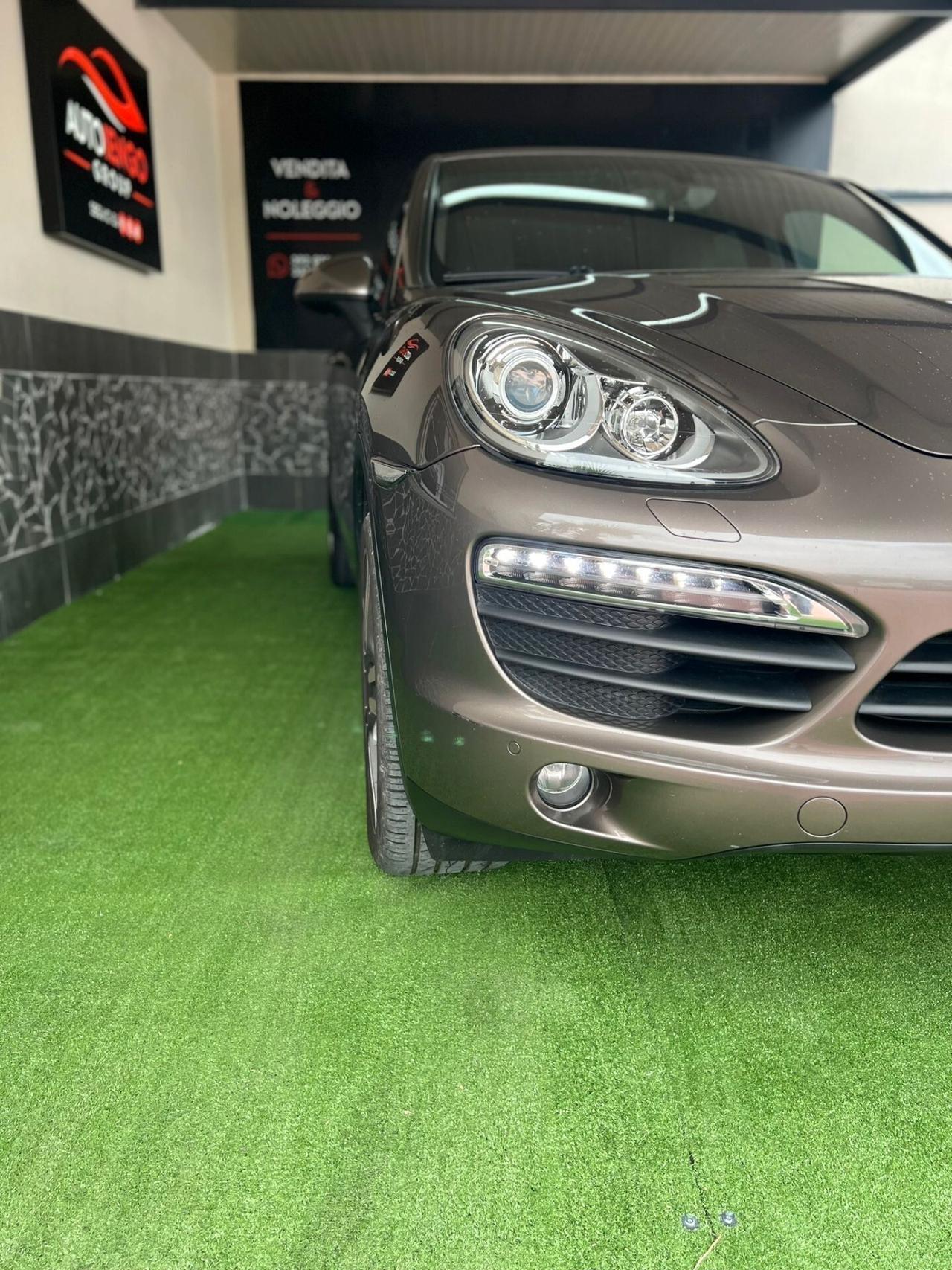 Porsche Cayenne s 4.8 V8