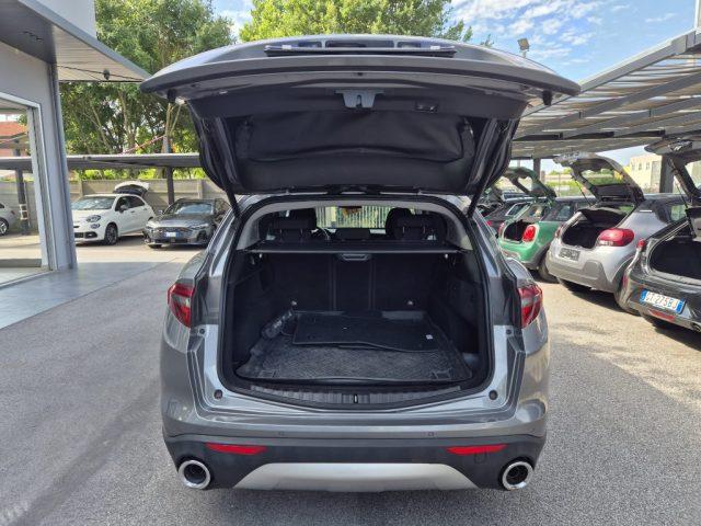 ALFA ROMEO Stelvio 2.2 Turbodiesel 160 CV AT8 RWD Business
