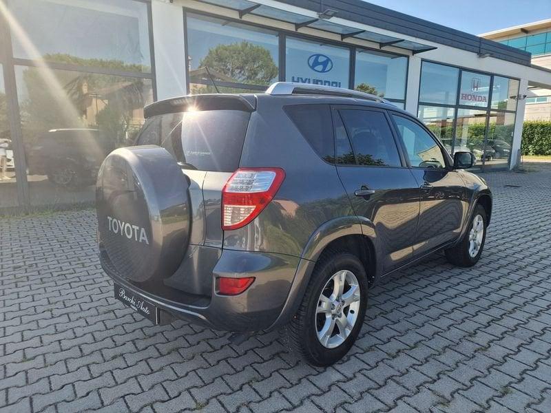 Toyota RAV4 RAV4 2.2 D-Cat 177 CV Luxury