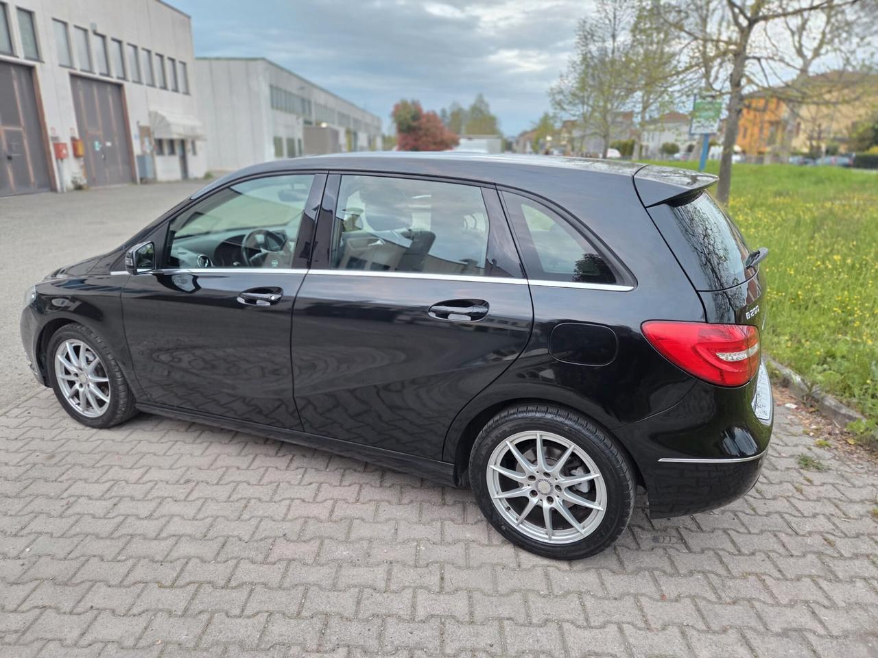 Mercedes-benz B 200 CDI Automatic Premium